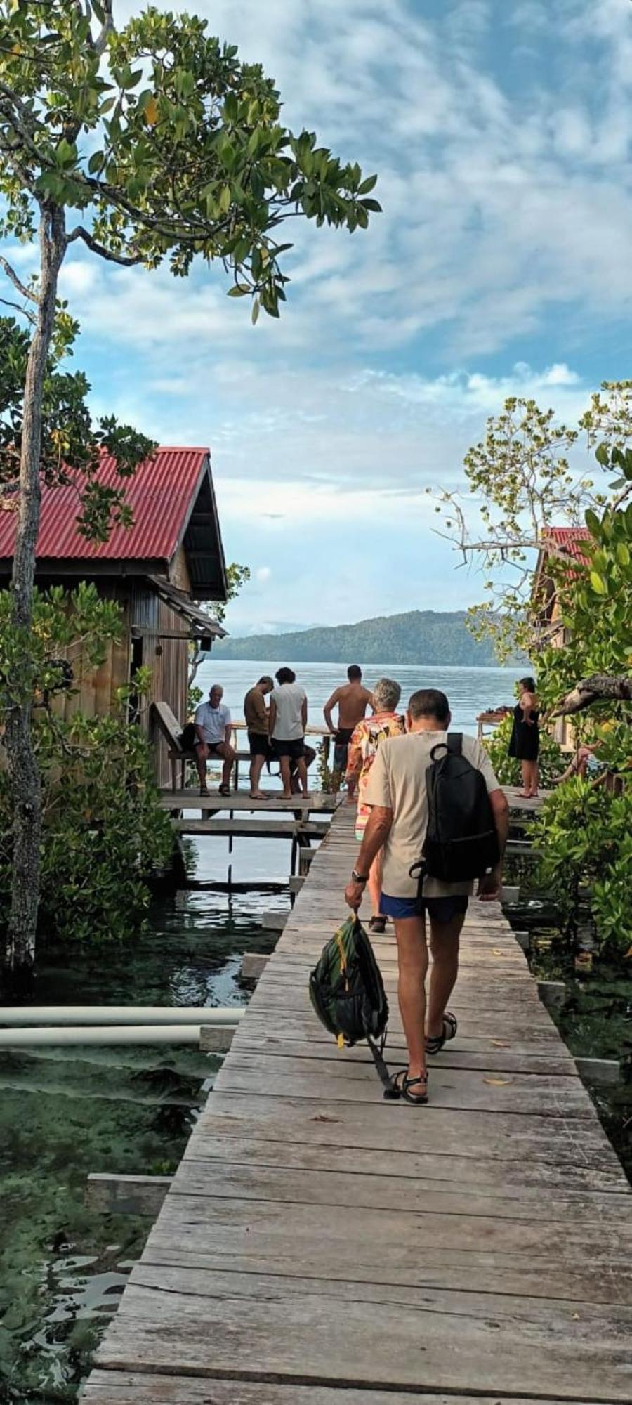 BesirRaja Ampat Blue Sea别墅 外观 照片